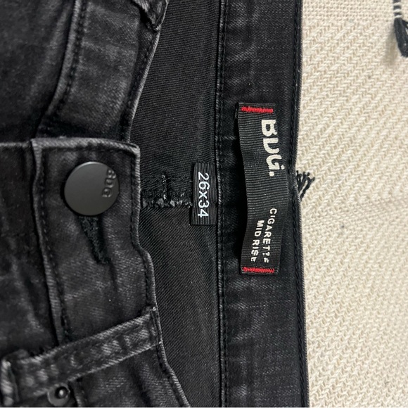 BDG by Urban Outfitters Black Cigarette Midrise Jeans - Picture 10 of 14